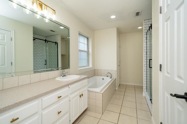 1001 Jamerison, White Oak, TX 75693