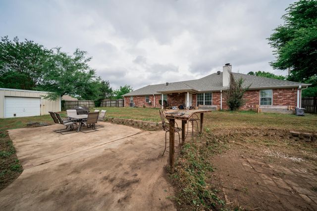 1001 Jamerison, White Oak, TX 75693