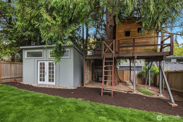 2534 NE 94th Street, Seattle, WA 98115