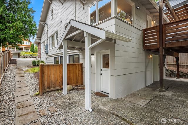2534 NE 94th Street, Seattle, WA 98115