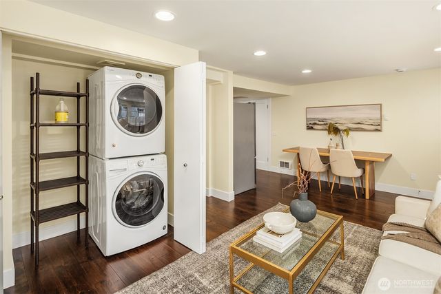 2534 NE 94th Street, Seattle, WA 98115