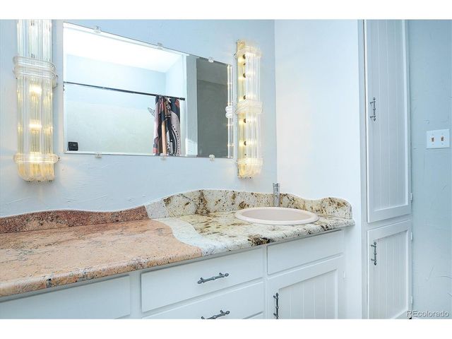 239 E St, Salida, CO 81201