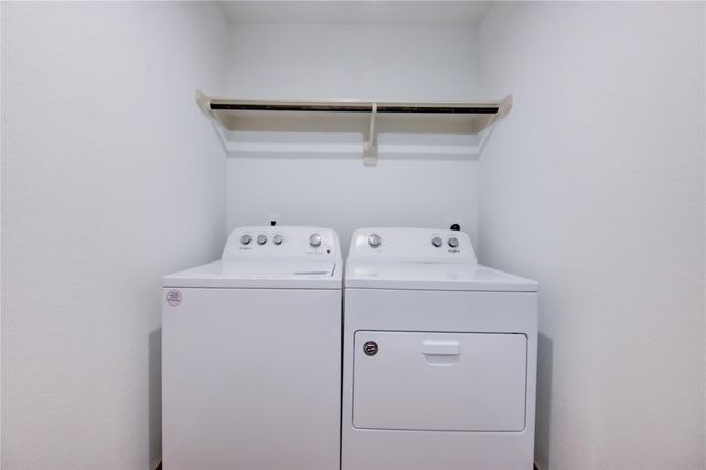 7715 Smooth Valley Court, Rosharon, TX 77583