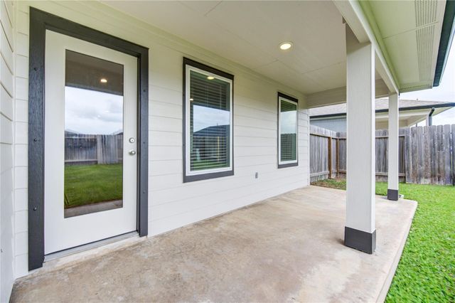 7715 Smooth Valley Court, Rosharon, TX 77583