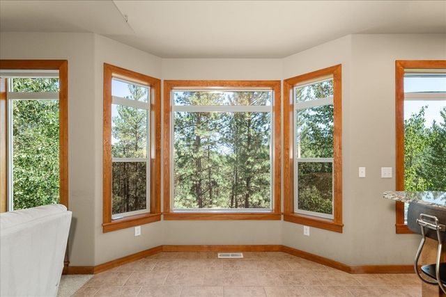 401 W Trailridge Ct, Spokane, WA 99224