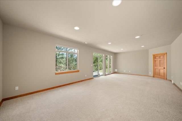 401 W Trailridge Ct, Spokane, WA 99224