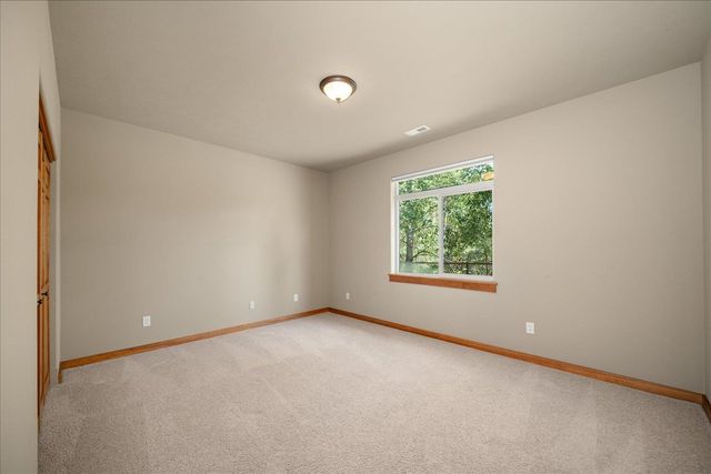 401 W Trailridge Ct, Spokane, WA 99224