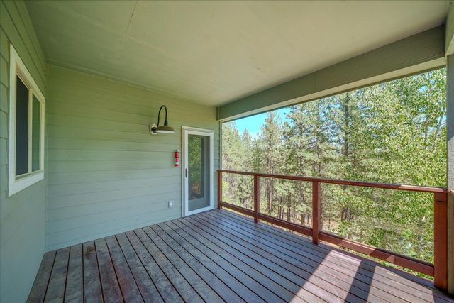 401 W Trailridge Ct, Spokane, WA 99224