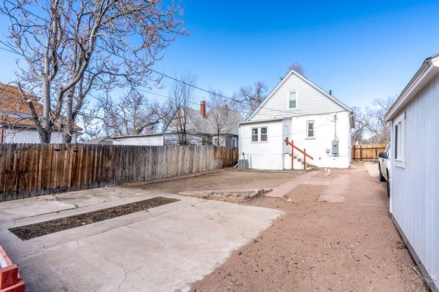 624 W 12th St, Pueblo, CO 81003