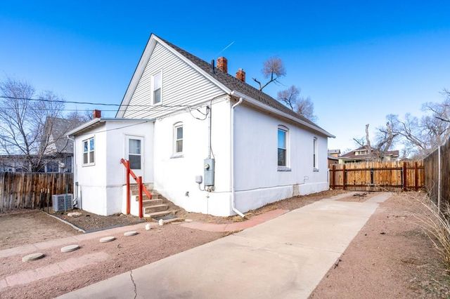 624 W 12th St, Pueblo, CO 81003