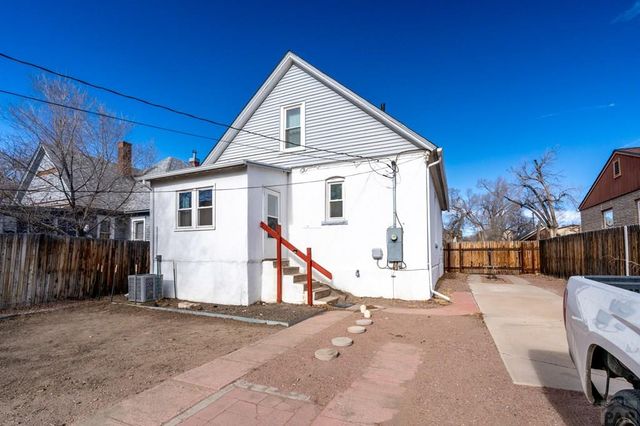 624 W 12th St, Pueblo, CO 81003