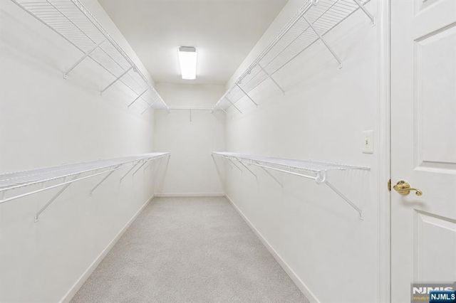 55 Sand Road, Fairfield, NJ 07004