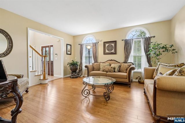 55 Sand Road, Fairfield, NJ 07004
