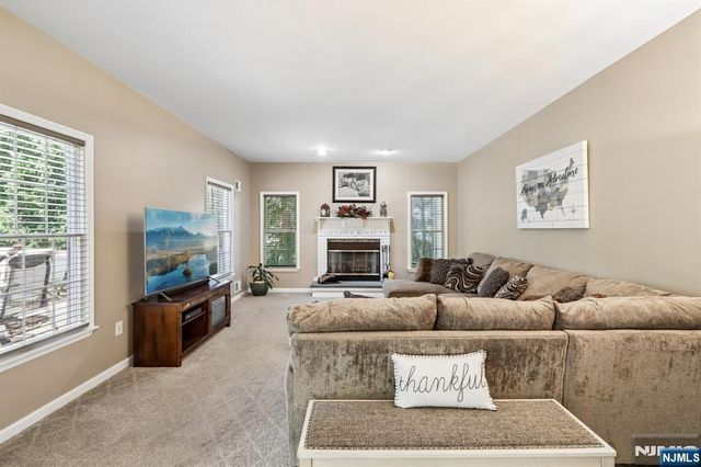 55 Sand Road, Fairfield, NJ 07004