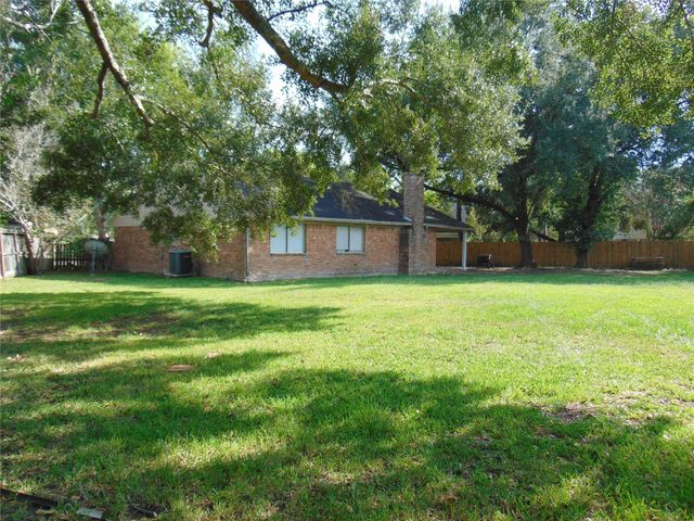 3247 Hunters Glen Drive, Missouri City, TX 77459