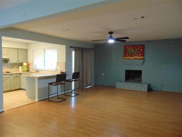 3247 Hunters Glen Drive, Missouri City, TX 77459