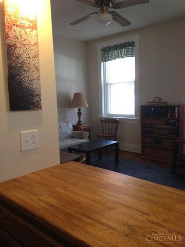 2373 Stratford Avenue, Cincinnati, OH 45219