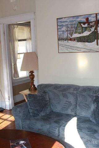 2373 Stratford Avenue, Cincinnati, OH 45219