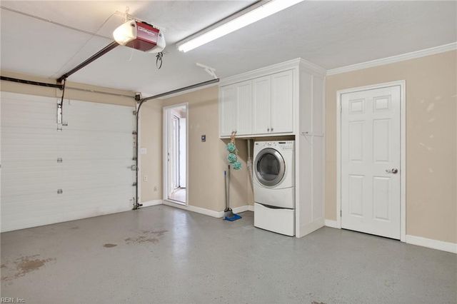 2100 E Ocean View Ave Apt 33, Norfolk, VA 23518