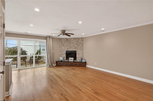 2100 E Ocean View Ave Apt 33, Norfolk, VA 23518