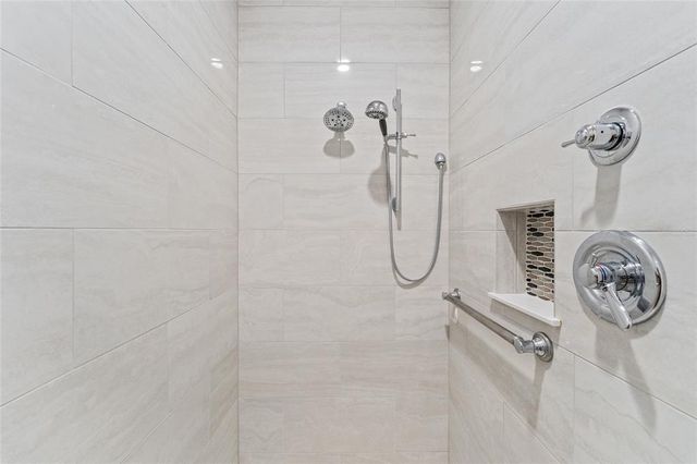 8319 SW 82ND CIRCLE, Ocala, FL 34481