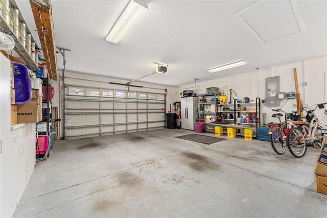 8319 SW 82ND CIRCLE, Ocala, FL 34481