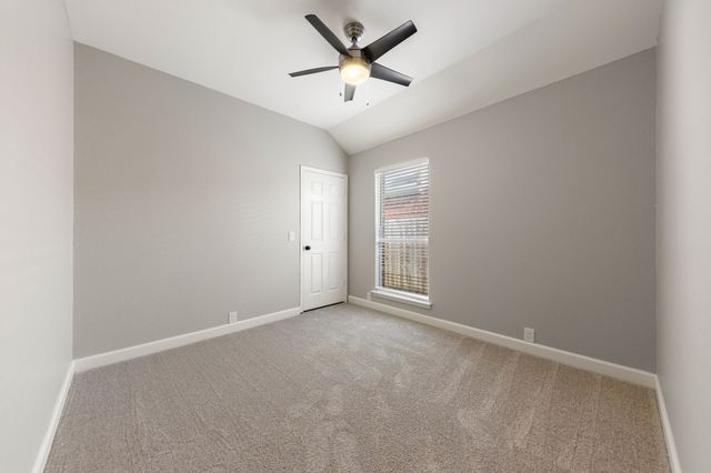 814 Lake Bluff Drive, Lake Dallas, TX 75065