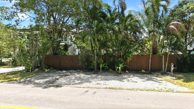 1516 SW 24th Street, Fort Lauderdale, FL 33315