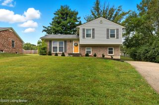 4510 Yager Ln, Louisville, KY 40241