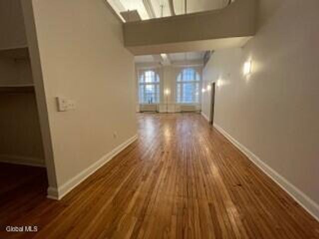 200 Broadway 209, Troy, NY 12180