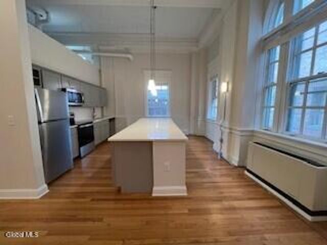 200 Broadway 209, Troy, NY 12180