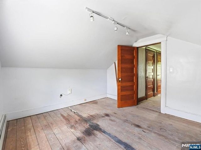 122 Glenwood Avenue, Bloomfield, NJ 07003