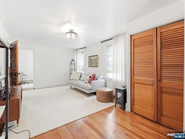 122 Glenwood Avenue, Bloomfield, NJ 07003