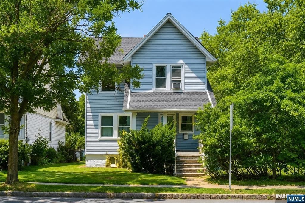 122 Glenwood Avenue, Bloomfield, NJ 07003