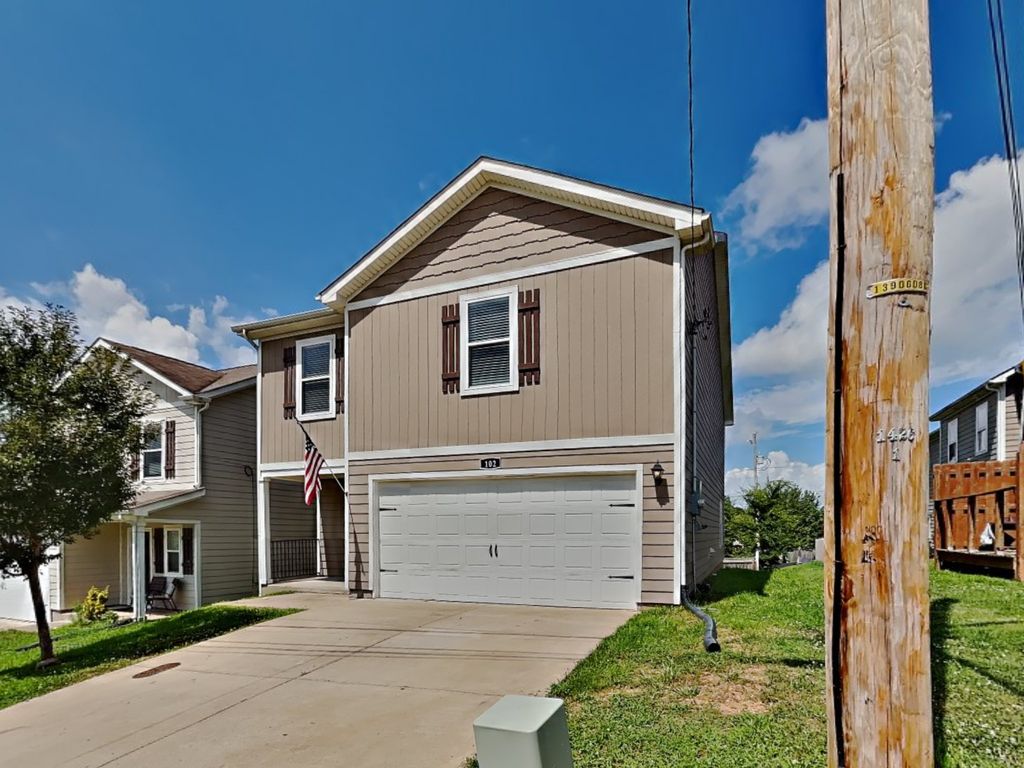 102 Westcott St, La Vergne, TN 37086