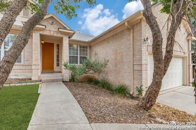 6518 Amber Oak, San Antonio, TX 78249