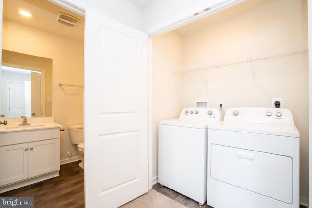 172 MAZZEO DR, Glassboro, NJ 08028