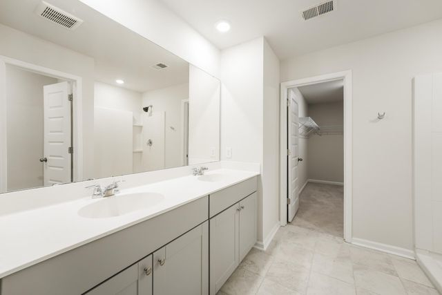 299 Firewheel Court, Summerville, SC 29486