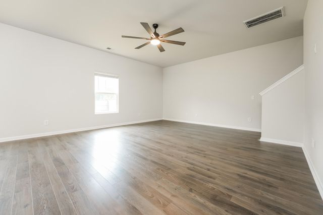 299 Firewheel Court, Summerville, SC 29486