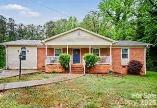 847 E Chestnut Street, Stanley, NC 28164