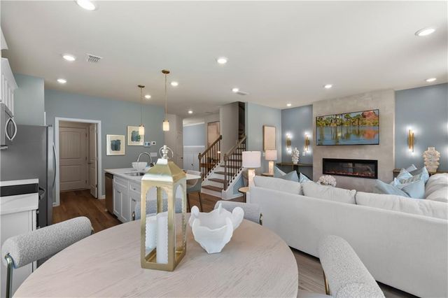 3674 Donovan Circle, Loganville, GA 30052