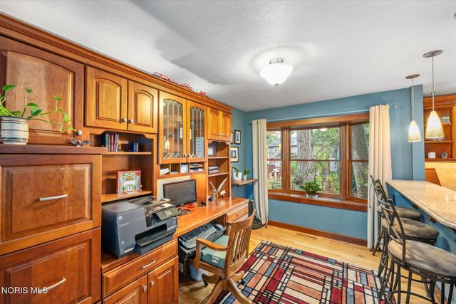 6765 Hampsford Circle, Toledo, OH 43617