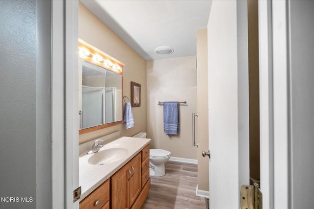 6765 Hampsford Circle, Toledo, OH 43617