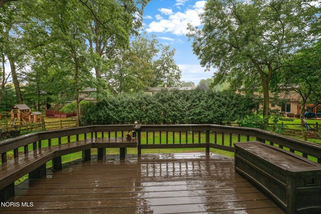 6765 Hampsford Circle, Toledo, OH 43617