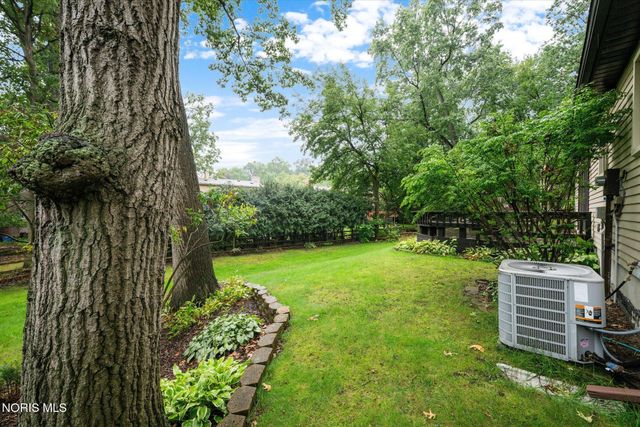 6765 Hampsford Circle, Toledo, OH 43617