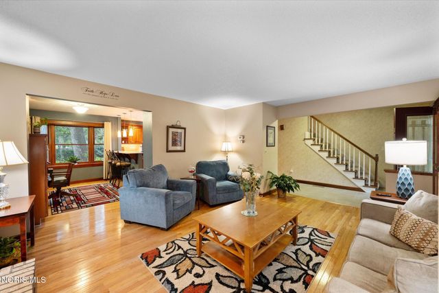 6765 Hampsford Circle, Toledo, OH 43617