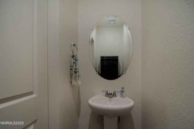 8796 Scenic Sky Drive, Reno, NV 89506