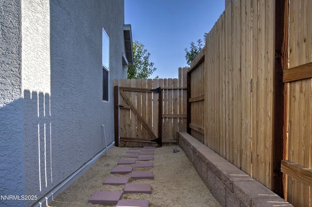 8796 Scenic Sky Drive, Reno, NV 89506