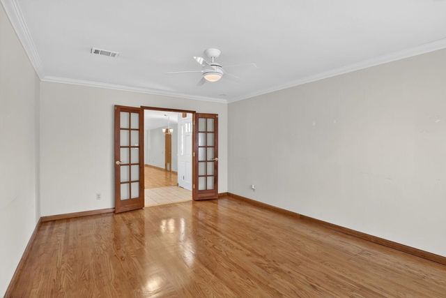 13912 Aurora Dr, San Leandro, CA 94577