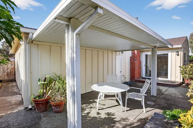 13912 Aurora Dr, San Leandro, CA 94577